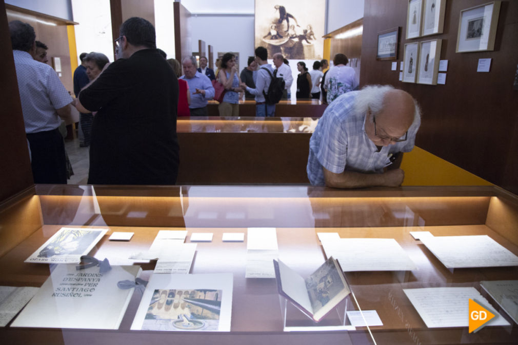 presentacion de la exposicion del sobrero de tres picos en el Palacio de Carlos V