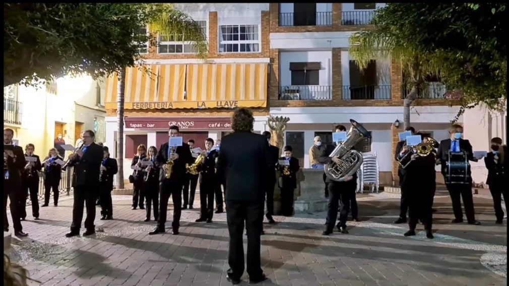 BANDA MUNICPAL DE MUSICA ALMÑECAR PASEOS MUSICALES NAVIDEÑOS EN LA PLAZA LOS HIGUITOS 20