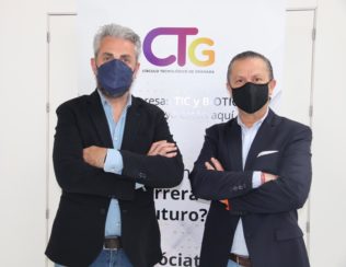 Marcelo Vázquez (izq.), nuevo presidente del CTG. Foto: Gabinete