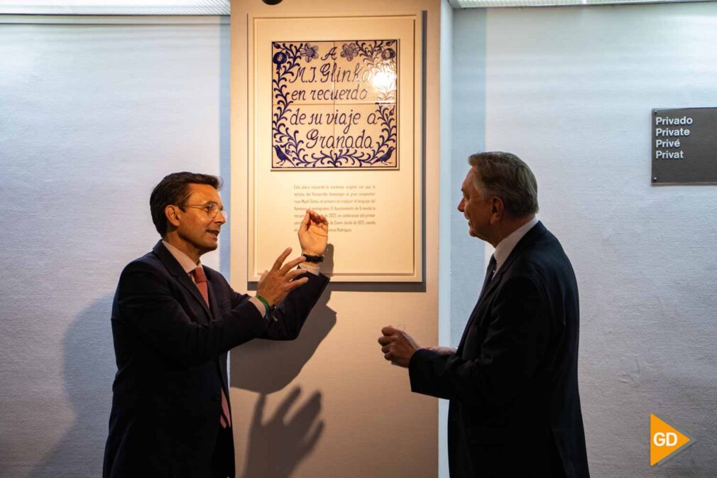 FOTOS Granada reconoce con una placa conmemorativa en el Auditorio Manuel de Falla al compositor ruso Mijaíl Glinka - Javi Gea (7)