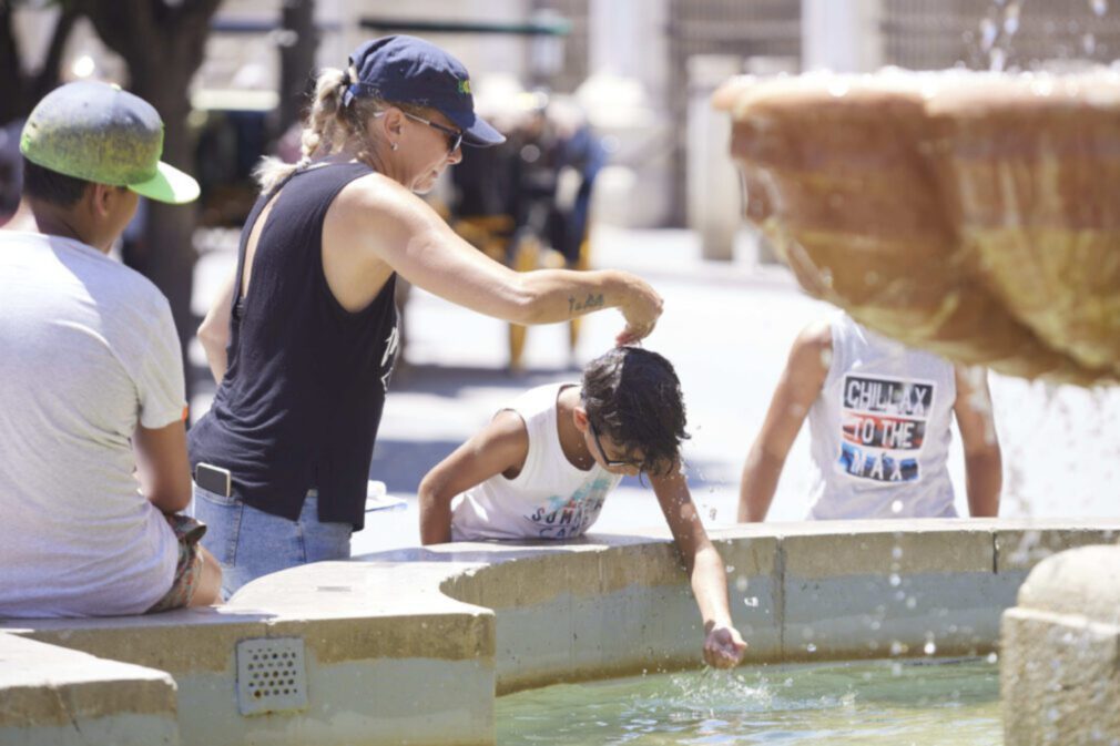 La segunda ola de calor llega a Sevilla. Altas temperaturas. Verano. Fuente