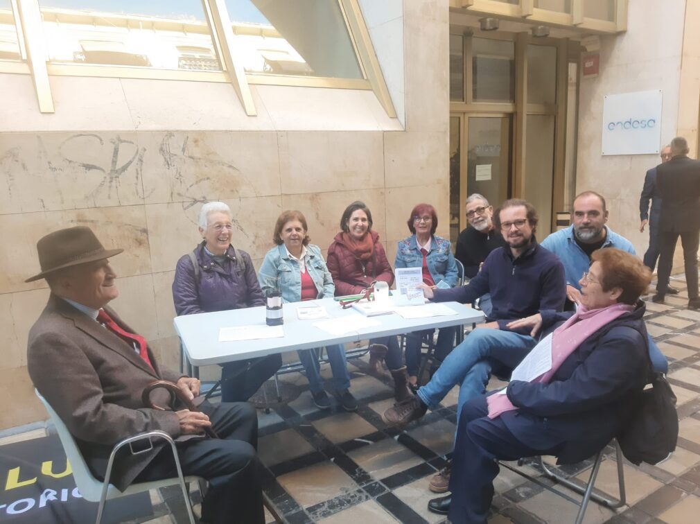 Plataforma contra los cortes de luz de Granada