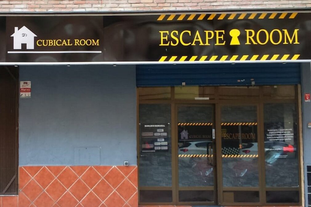 cubical escape room