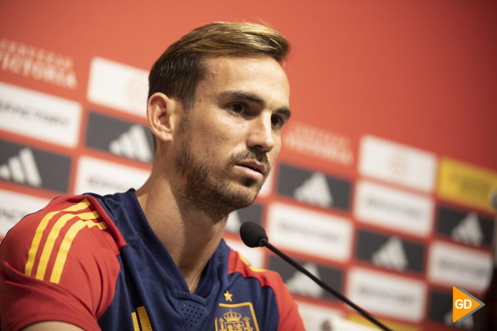 Rueda de prensa de Luis De la Fuente y Fabian previa al partido contra España en el estadio de Los Carmenes de Granada