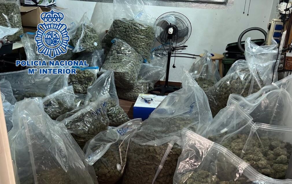 Granada.- Sucesos.- Detenido un clan familiar que blanqueó 1,5 millones de euros procedentes de la venta de marihuana