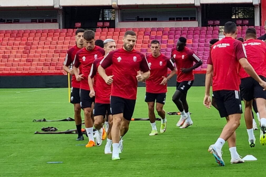 shon-weissman-entrenamiento-granada-cf-chemaruizespaña