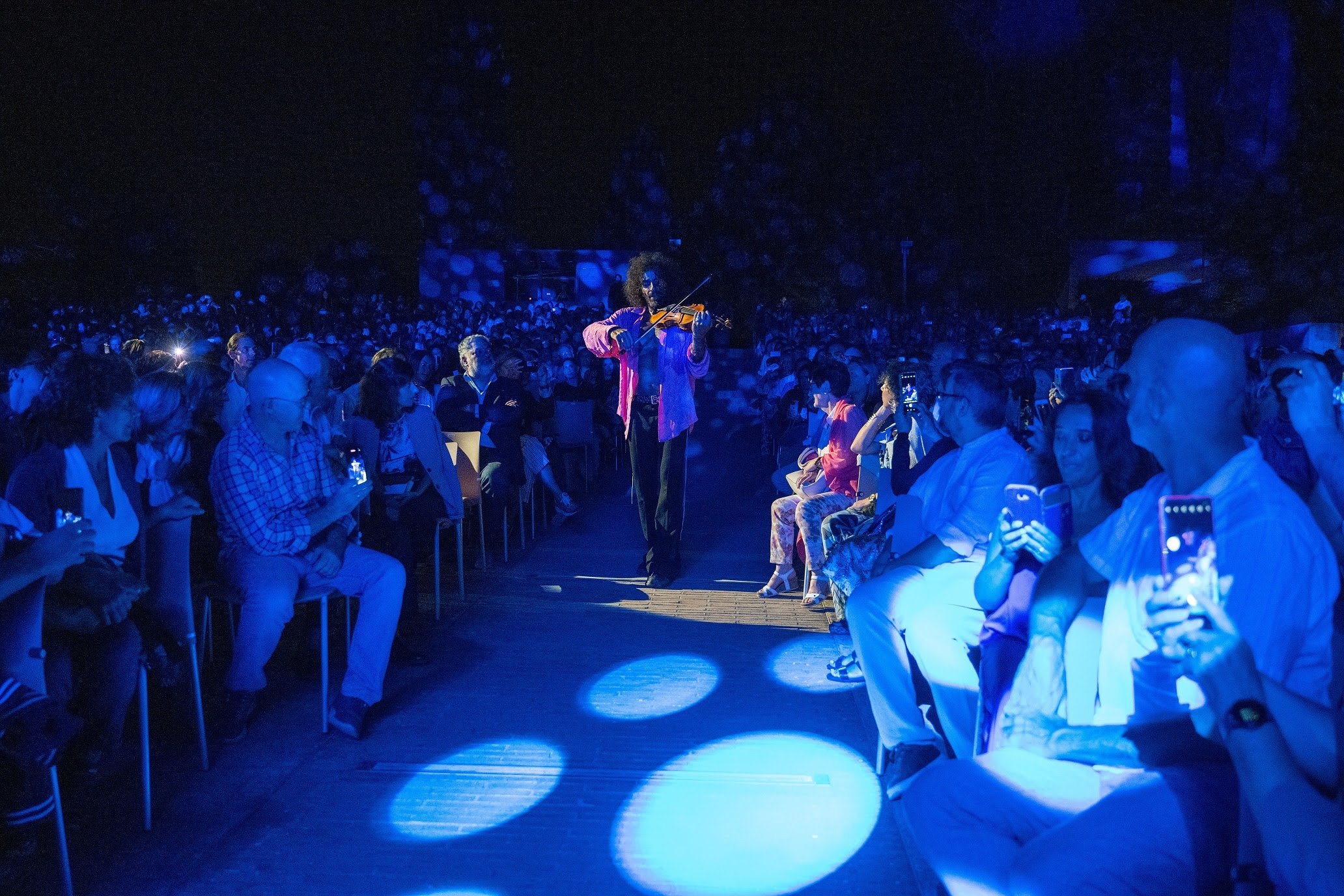 Ara Malikian Inunda De Energía Y Vitalidad La Alhambra En El Segundo ...