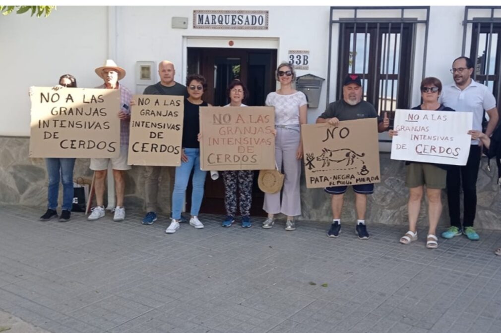 Macrogranjas La Calahorra