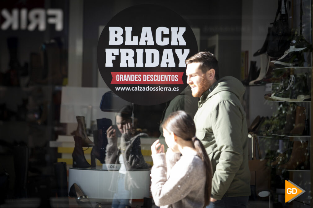 Tiendas de Granada ofertando el Black Friday