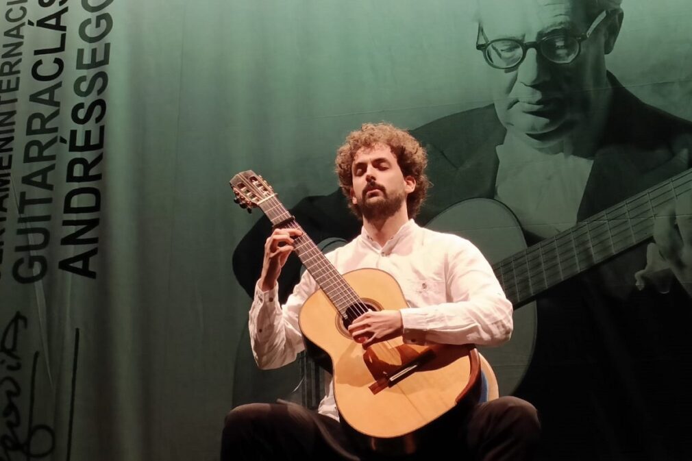 GUITARRISTA ALVARO TOSCANO ROMAN ACCEDE LA SEMIFINAL DEL CERTAMEN ANDRES SEGOVIA DE LA HERRADURA 23 (2)