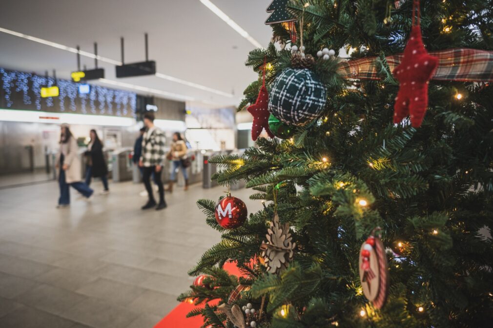 Metro Granada Navidad