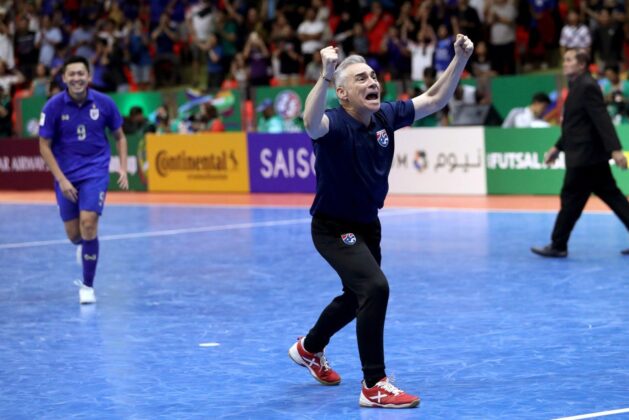 Miguel Rodrigo celebra el pase a la final del Campeonato de Asia | Foto: GD