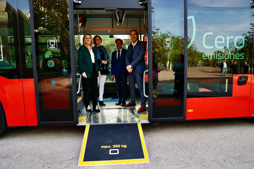 autobus-electrico-granada-transporte-urbano-marifran-carazo-presentacion