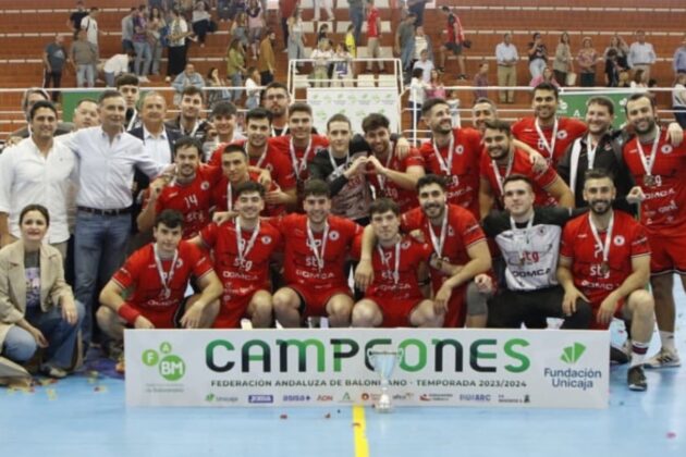 Domca Balonmano Vega Ciudad de Granada ganó todos sus partidos | Foto: Gabinete