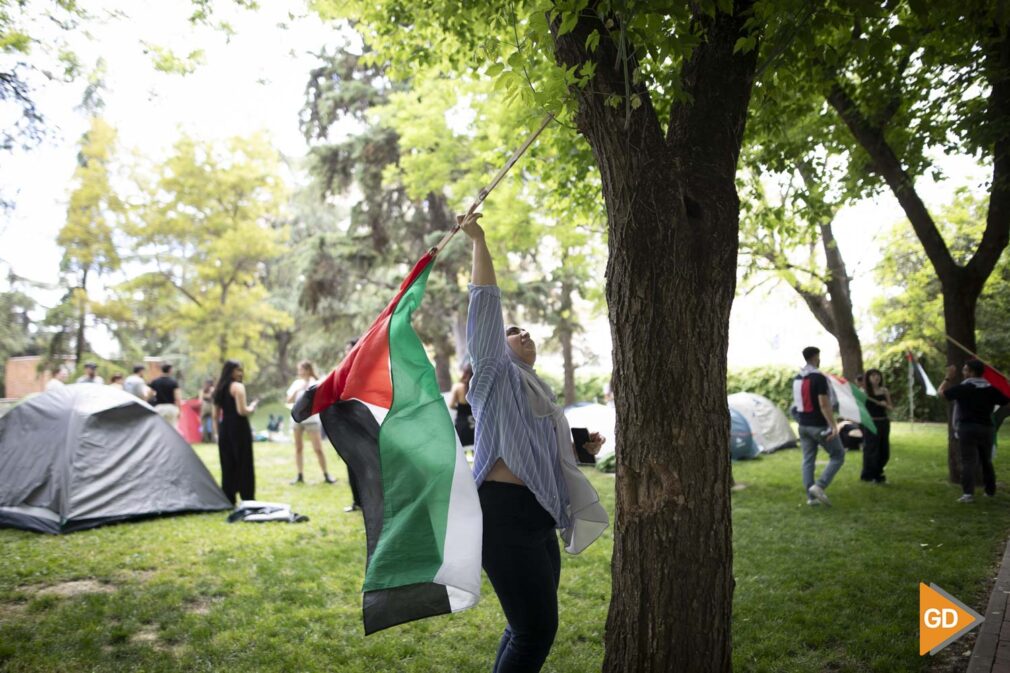 Acampada a favor de Palestina en la Universidad de Granada