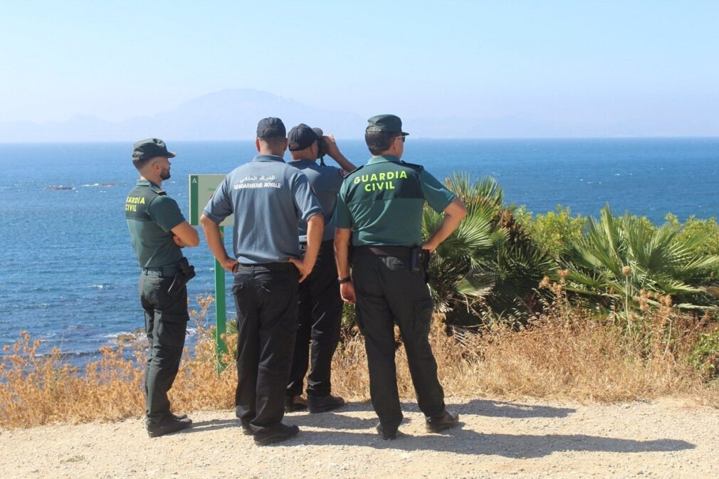 Granada.- Guardia Civil y gendarmes marroquíes vigilan la inmigración y el narcotráfico en la costa de Granada