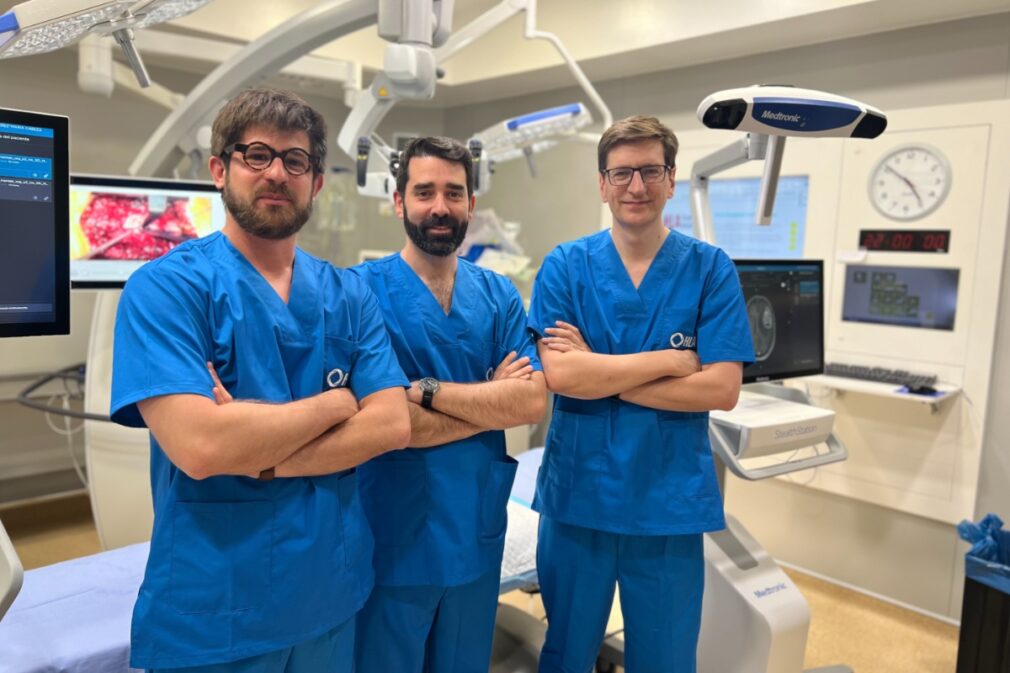 Neurocirugía HLA - Dr. Aaron Jover, Dr. Javier de la Cruz y Dr. Gonzalo Olivares