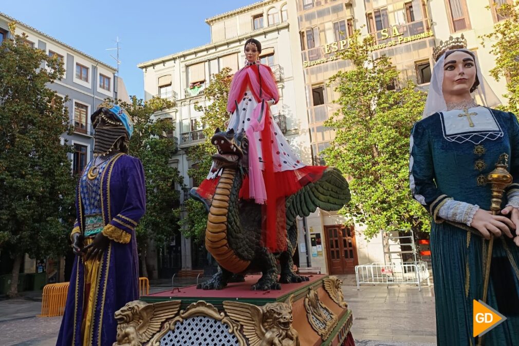 Vestido de La Tarasca en la Feria del Corpus de Granada 2024