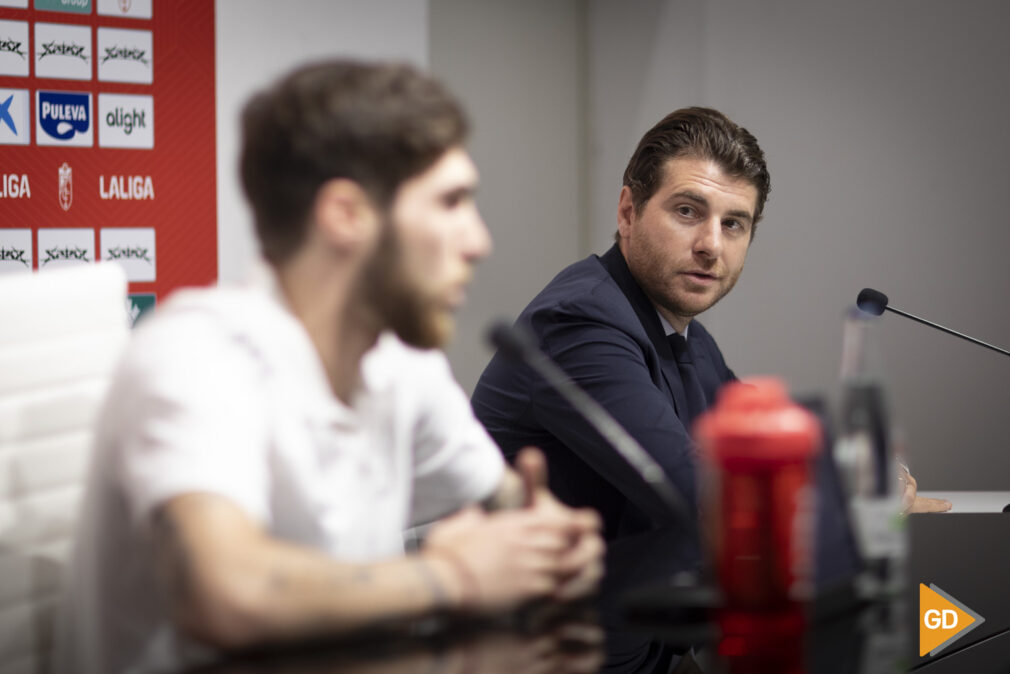 Presentacion de Giorgi Tsitaishvili como nuevo jugador del Granada CF