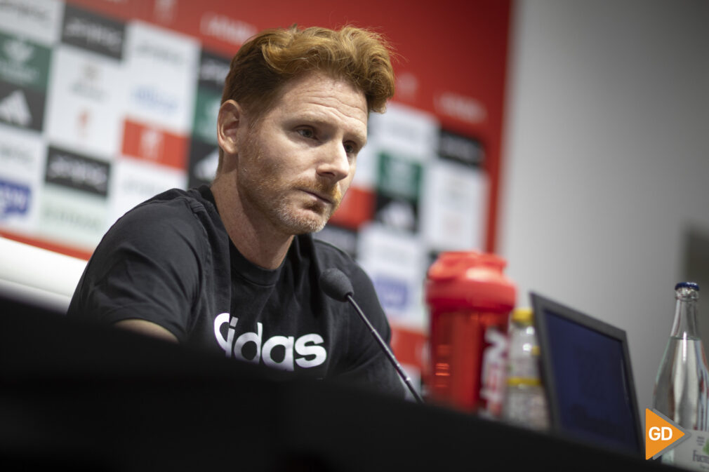 Rueda de prensa de Guille Abascal entrenador del Granada CF