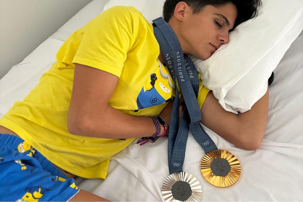 maria perez duerme con medallas - foto maria perez