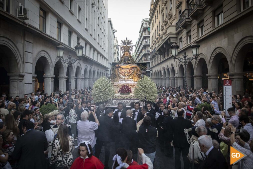 Procesion de la Virgen de las Angustias de Granada