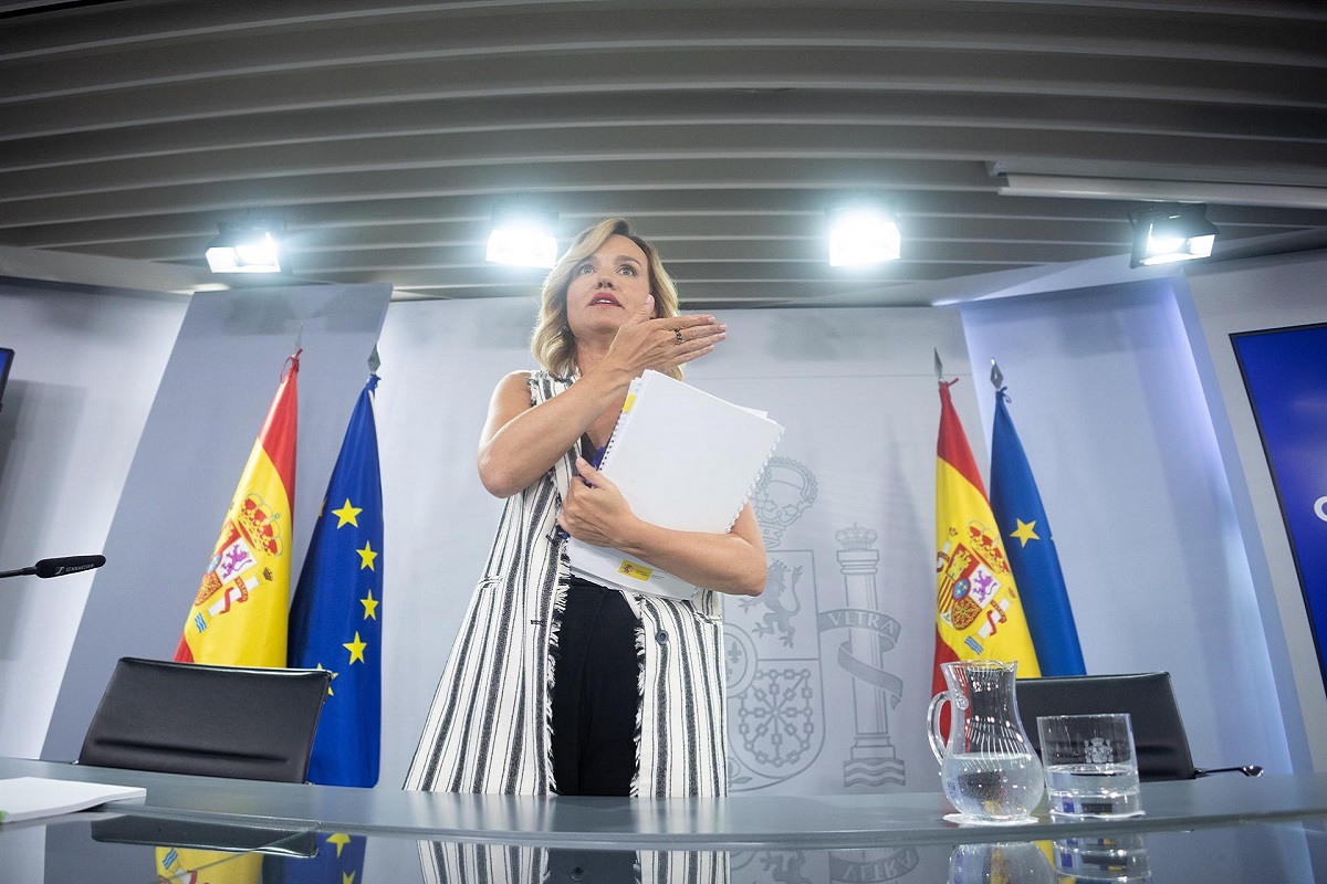 La ministra de Educación, Formación Profesional y Deportes y portavoz del Gobierno, Pilar Alegría, durante una rueda de prensa posterior al Consejo de Ministros - Eduardo Parra