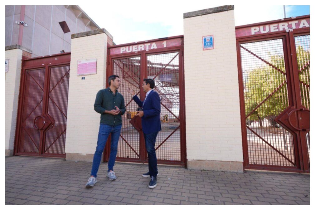 Paco Cuenca en el Palacio de los Deportes crítica Carazo