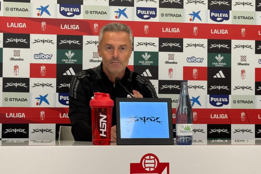 fran-escriba-rueda-prensa-granada-cf-levante