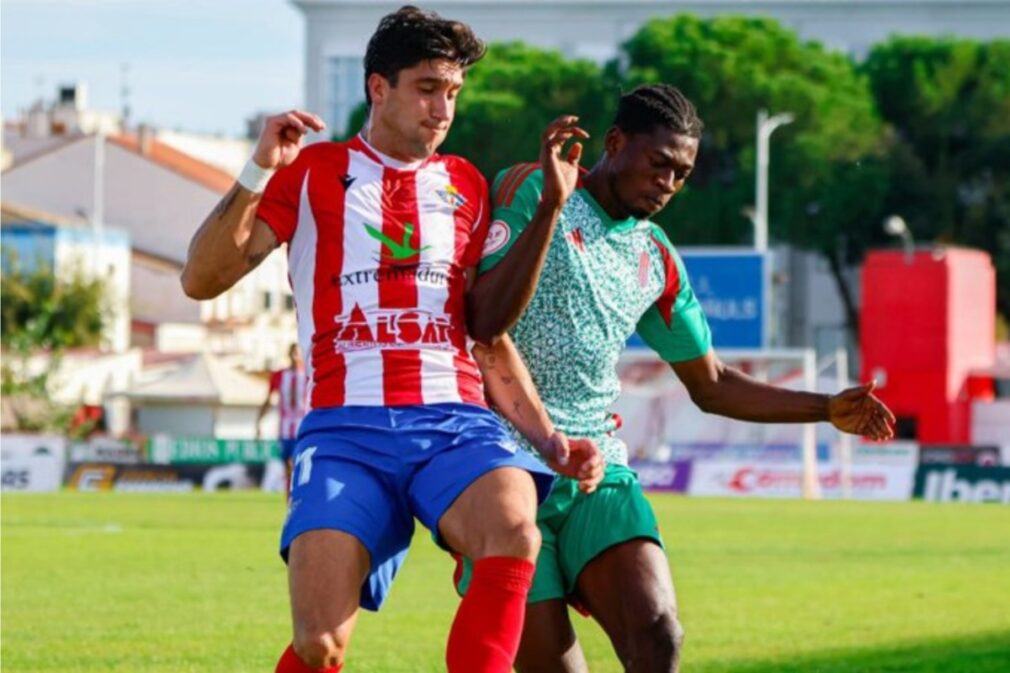 recreativo-granada-don-benito-granadacf