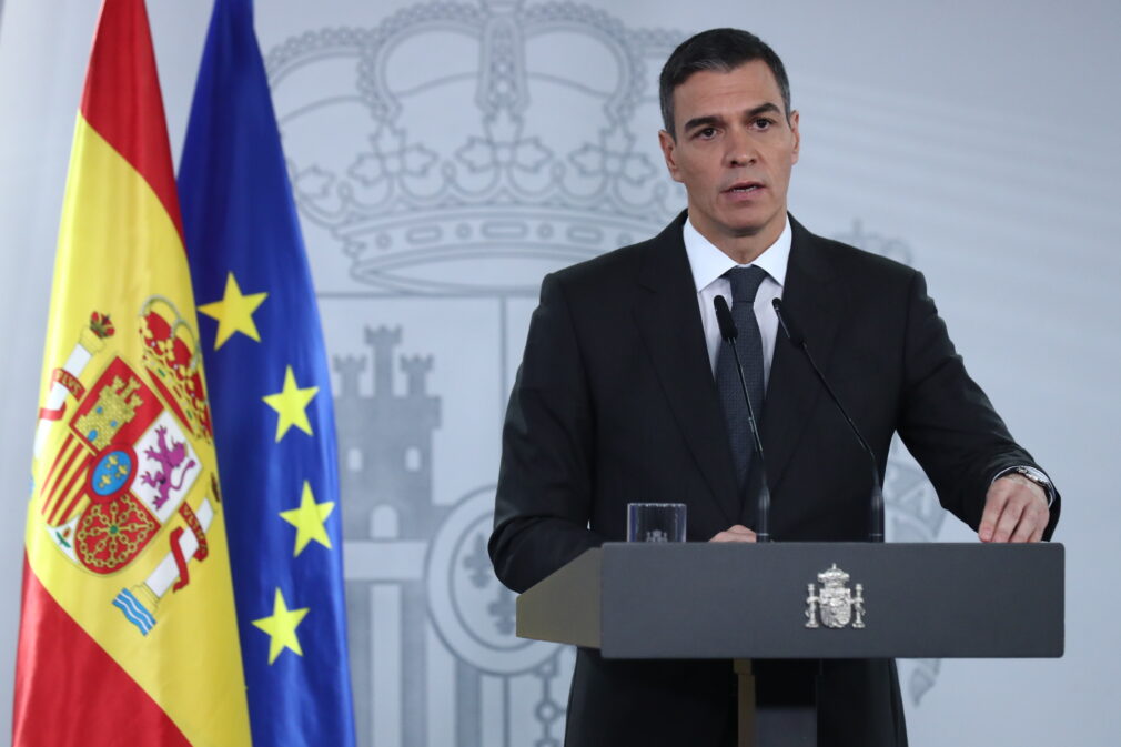 Sánchez anuncia que enviará inmediatamente a 5.000 militares más a la Comunidad Valenciana tras la petición de Mazón