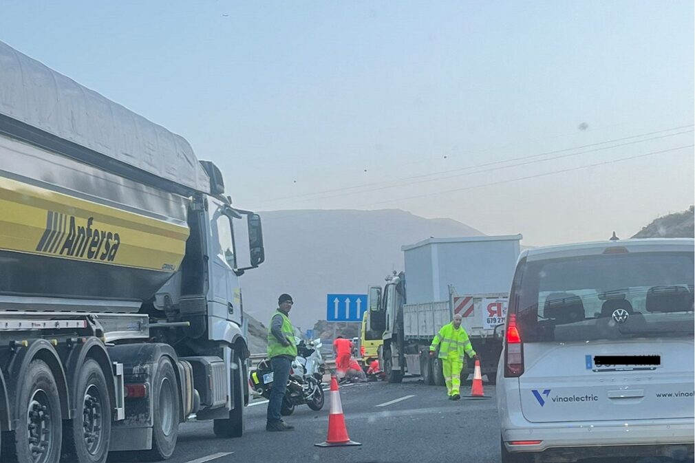 accidente A-7 altura velez de benaudalla - foto itziar conde