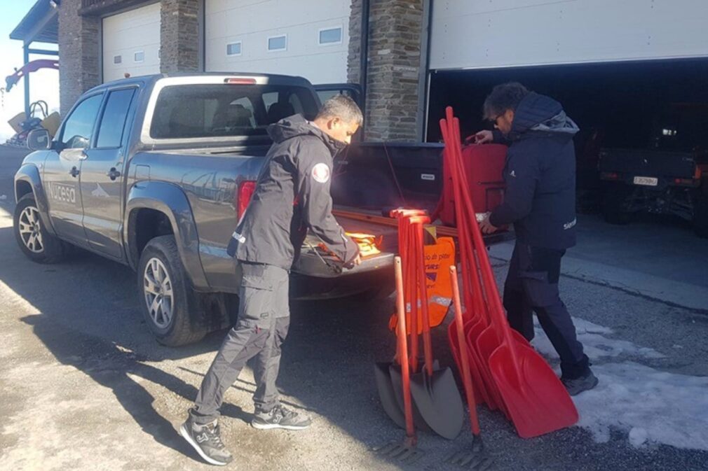 voluntarios-sierra-nevada-paiporta-valencia-dana