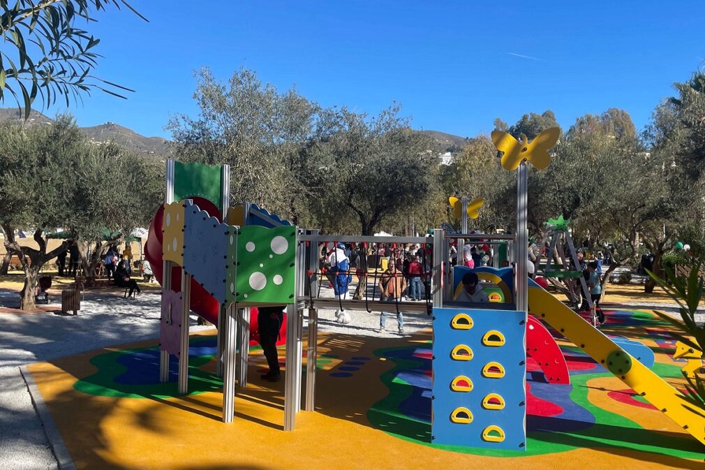 05 Parque infantil el pozuelo almuñecar