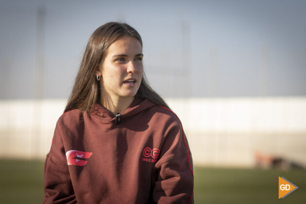 La mediocentro dialoga con GranadaDigital sobre la primera mitad de la temporada del Granada Femenino | Foto: Antonio L. Juárez