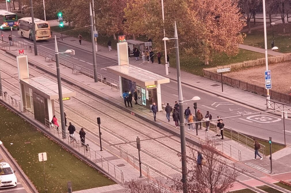 parada metro sin servicio - foto jp