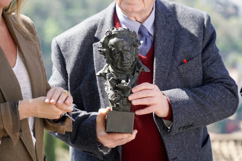 Detalle del premio durante la presentación de la 39ª edición de los Premios Goya en el Mirador de San Nicolás, a 3 de abril de 2024 en Granada | Foto: Arsenio Zurita / EP