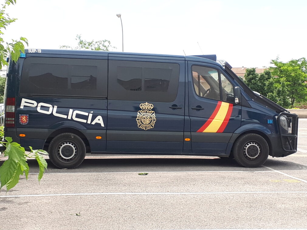 Vehiculo-policial-granada