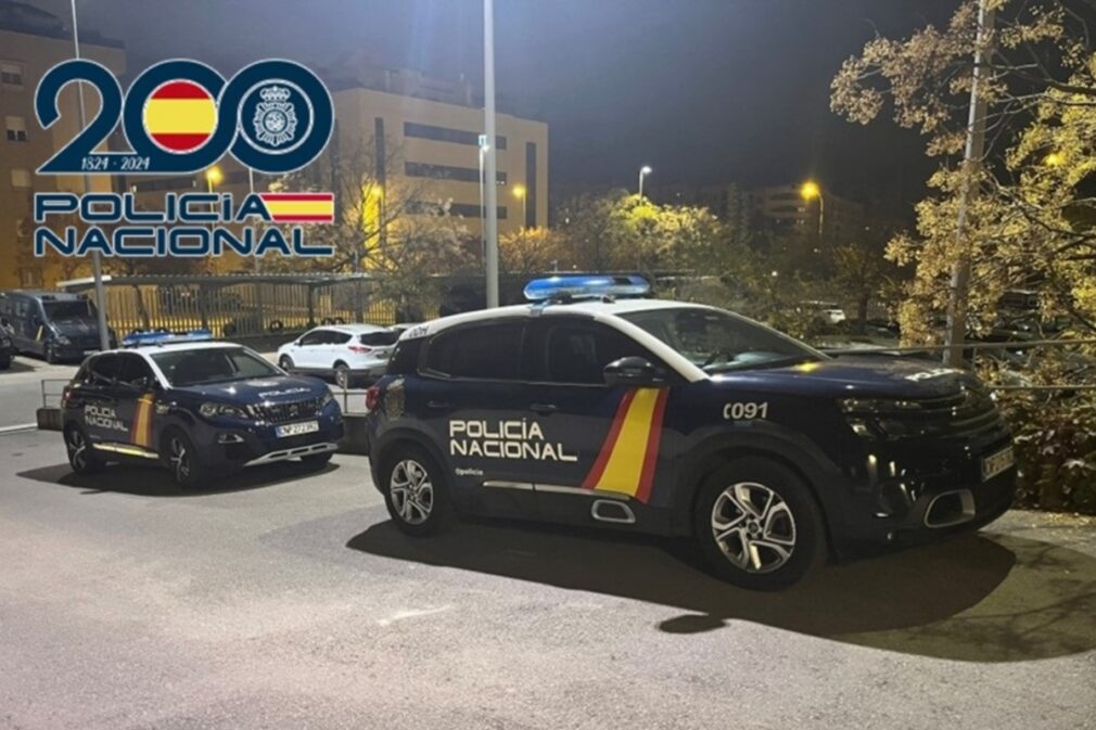 Imagen de dos coches de policía nacional | Foto: Gabinete