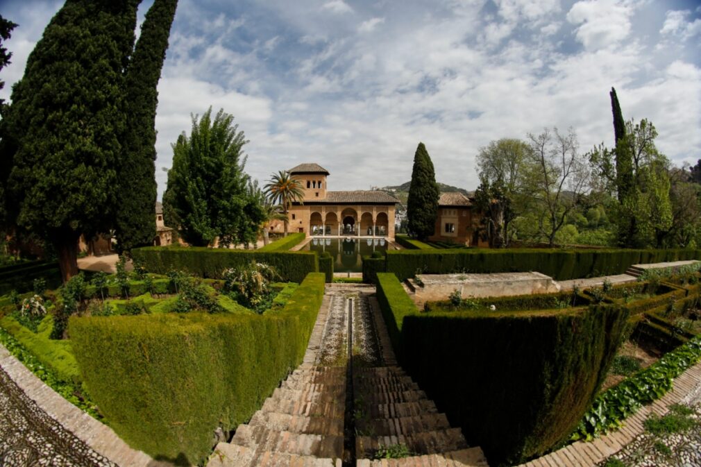 Imagen de la Alhambra sin turistas | Foto: Álex Cámara / EP