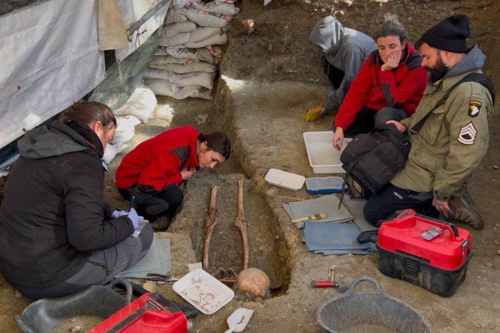 Imagen de una exhumación en el Barranco de Víznar | Foto: Alicia Gonçalves