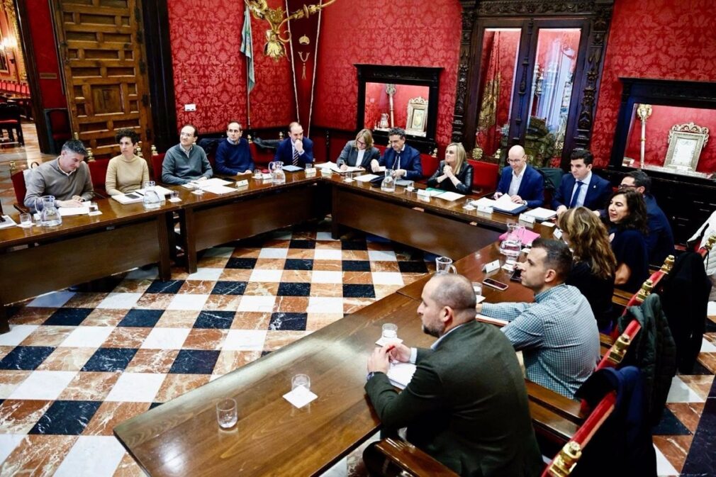 Granada.- Avanza el proyecto de integración del tren en la ciudad con una nueva reunión de la mesa técnica