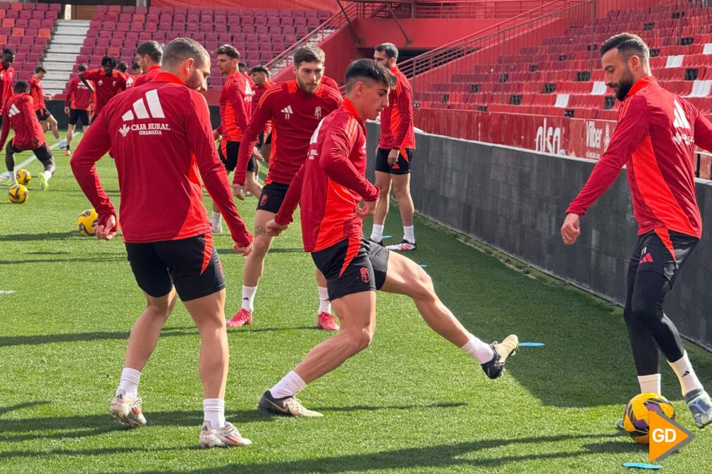 entrenamiento-granada-cf-los-carmenes-chemaruiz