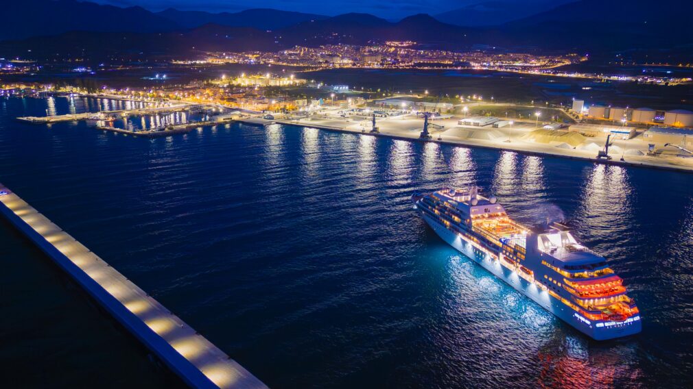 El crucero Seabourn Sojourn Puerto de Motril