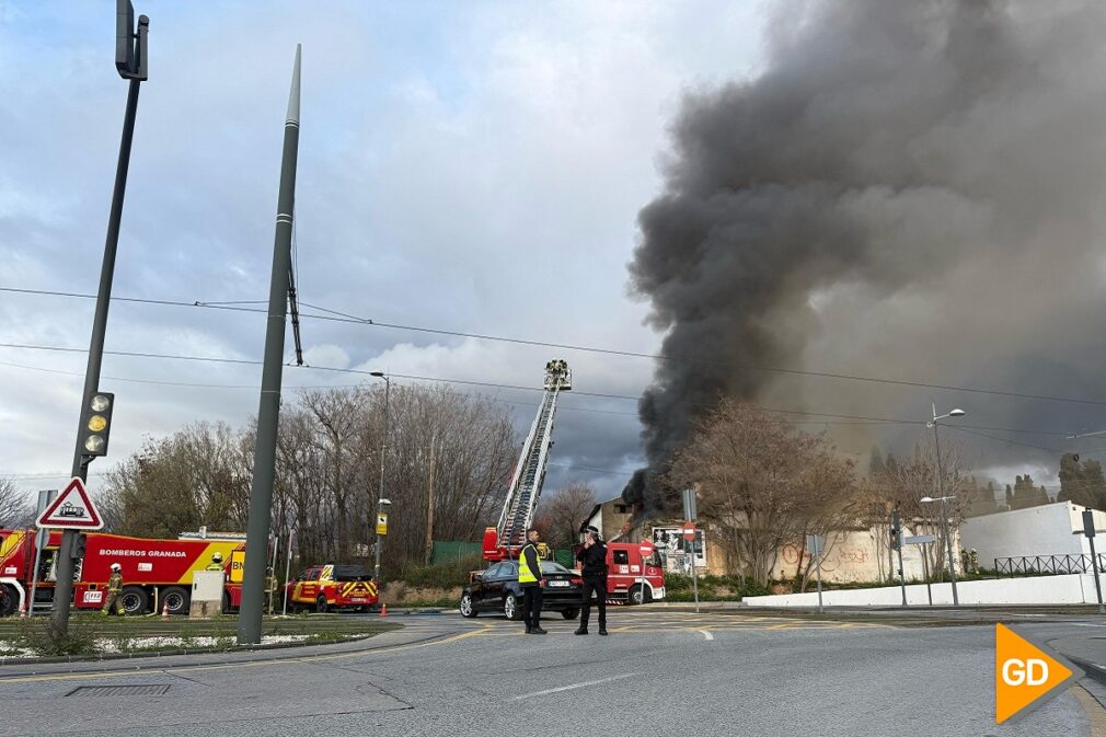 incendio nave maracena - foto toni nogueras 2